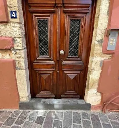 Casa Di Sarpaki