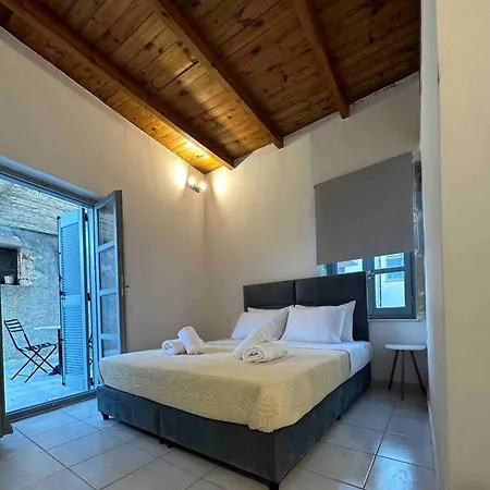 Casa Di Sarpaki Hriszí Aktí Haniá