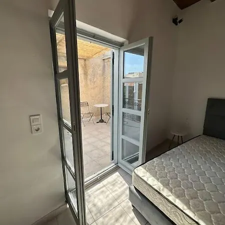 Casa Di Sarpaki Lägenhet