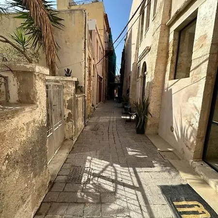 Casa Di Sarpaki Lägenhet